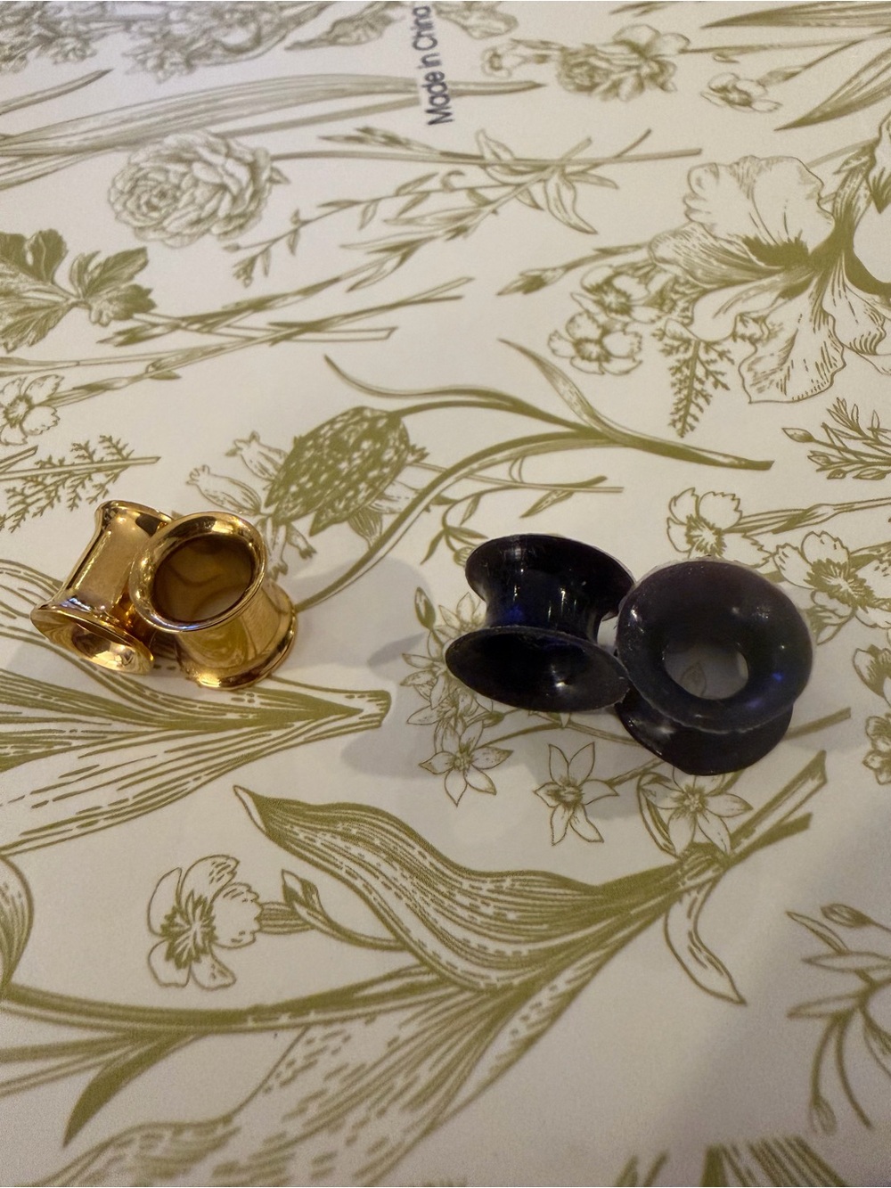 Gold and Black Tunnels Plug Set - Women Accessories